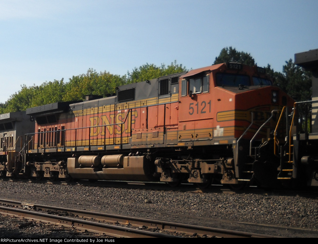 BNSF 1063 West